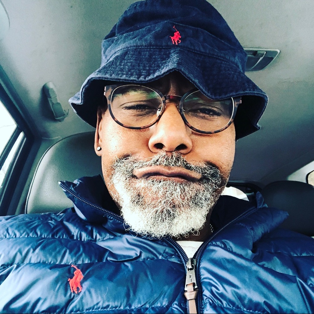 Meet your Posher, Tshombe